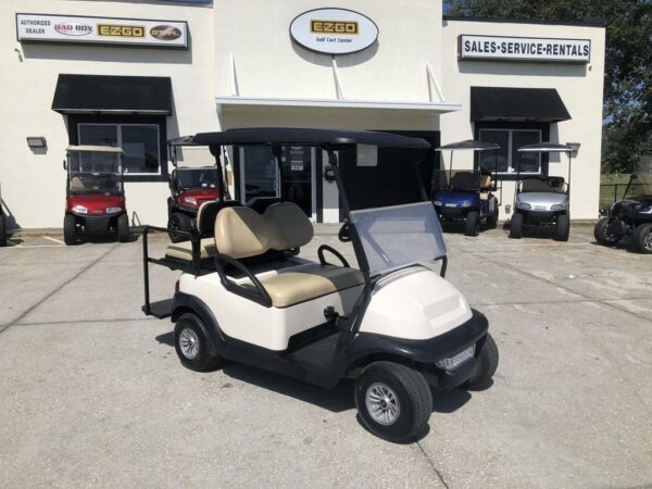 2017 Club Car® Precedent i2 Electric