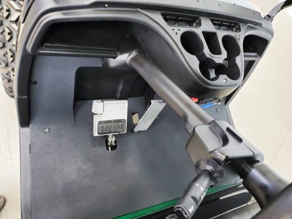 Used 2016 Yamaha Golf Cart - Image 4