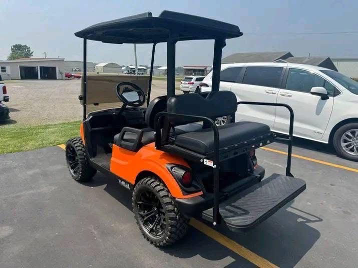 2020 Yamaha Drive 2 Gasoline EFI Quietech Golf Cart